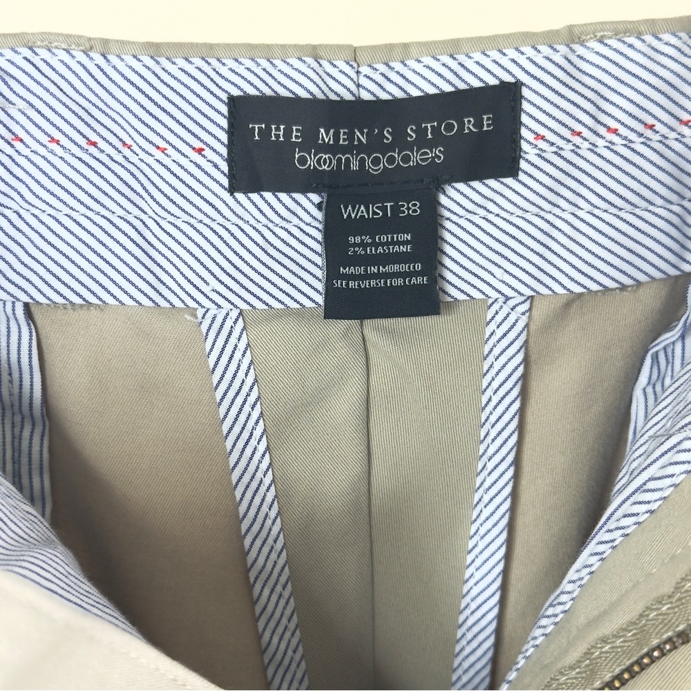 Bloomingdale's Tan Flat Front Men’s Shorts - Picture 9 of 12